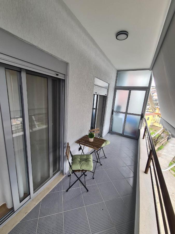 Grey Luxury Apartment Gjirokaster Bagian luar foto